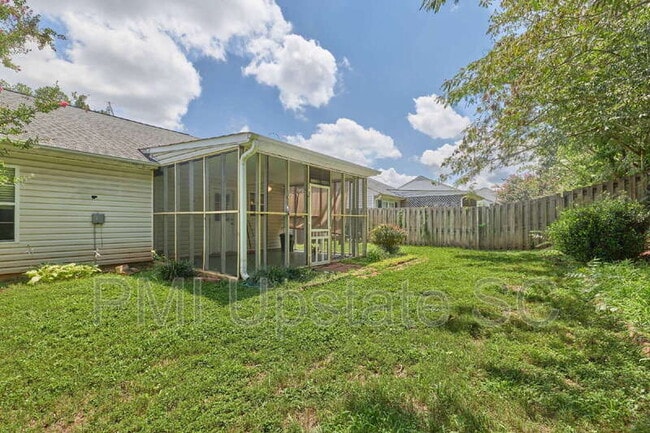 Building Photo - 846 W Emerald Springs Dr