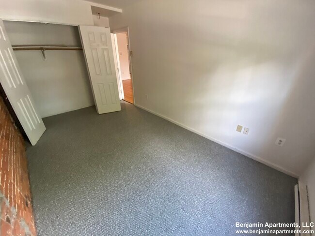 Building Photo - 1750 Washington St