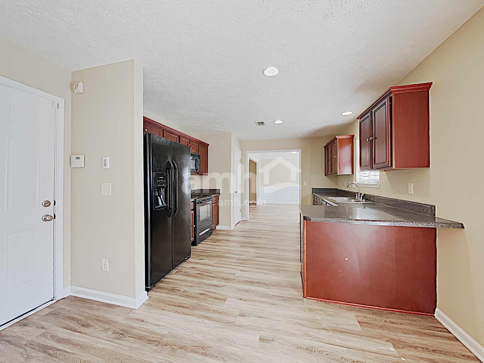 Building Photo - 1056 Lakewalk Dr