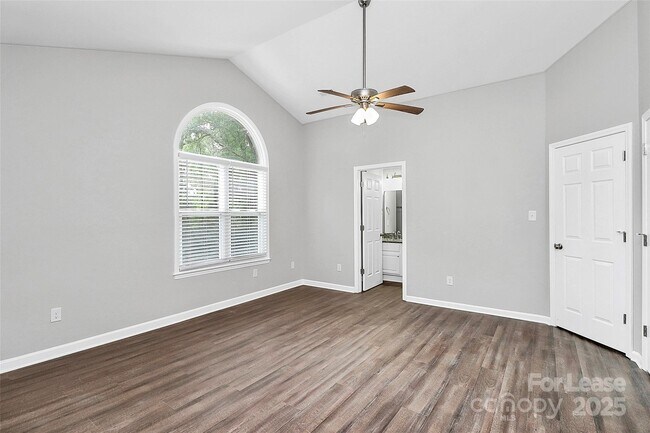 Building Photo - 1540 Nichole Ln