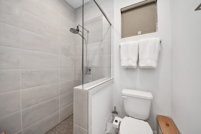 Building Photo - 1721 Eado Point Ln