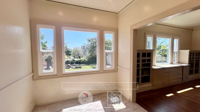 Building Photo - Stately traditional 4 bedroom home located...