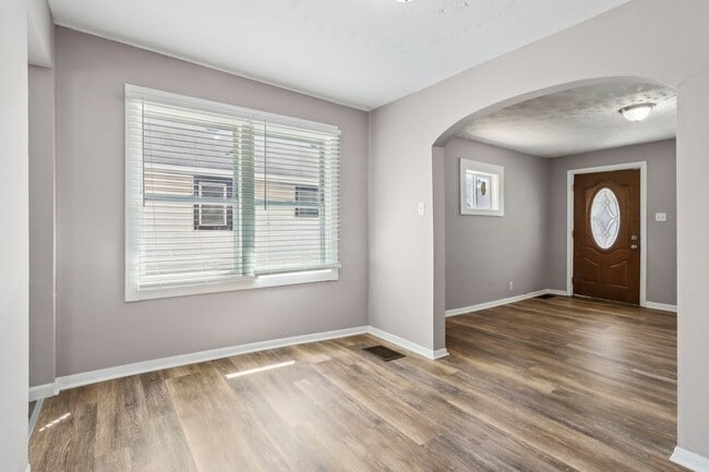 Building Photo - Now Available! West Side Two Bedroom Home ...