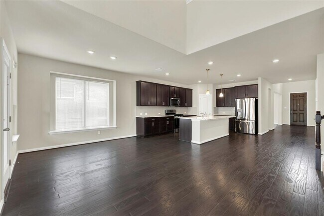 Building Photo - 908 Leadtree Loop