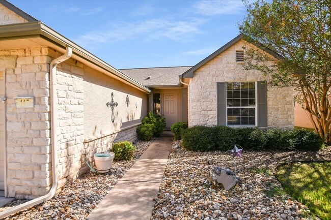 Building Photo - 117 Beautybush Trail