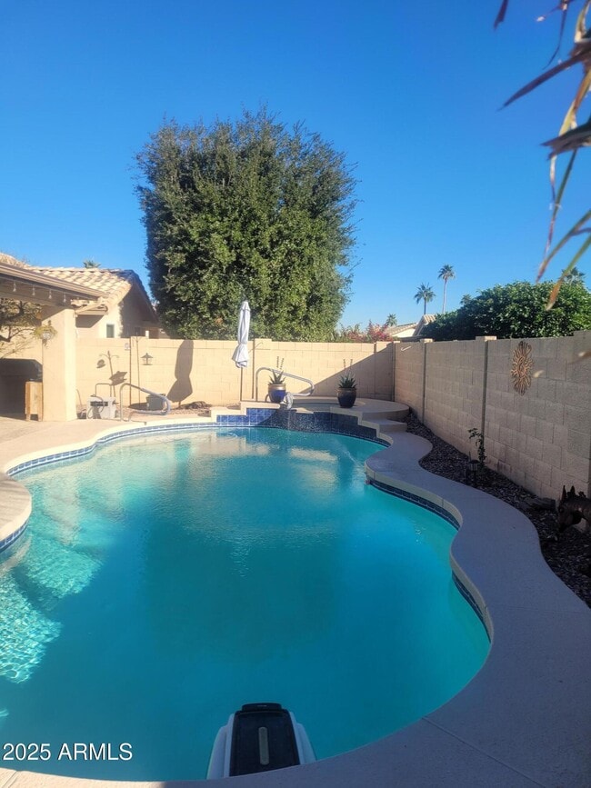 Building Photo - 14575 W Morning Star Trail