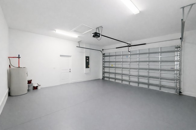 Building Photo - 211 NW 25th Ave