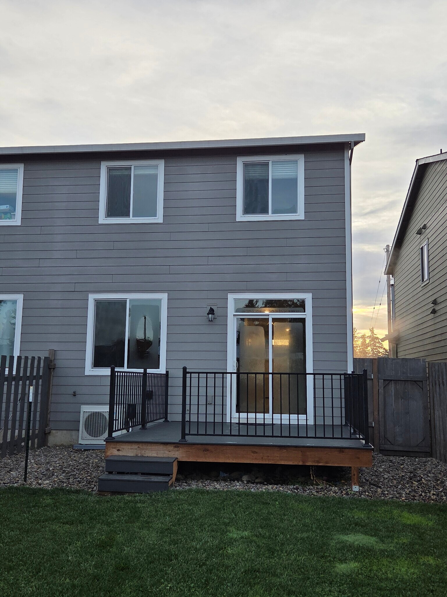 Building Photo - 111 Section St