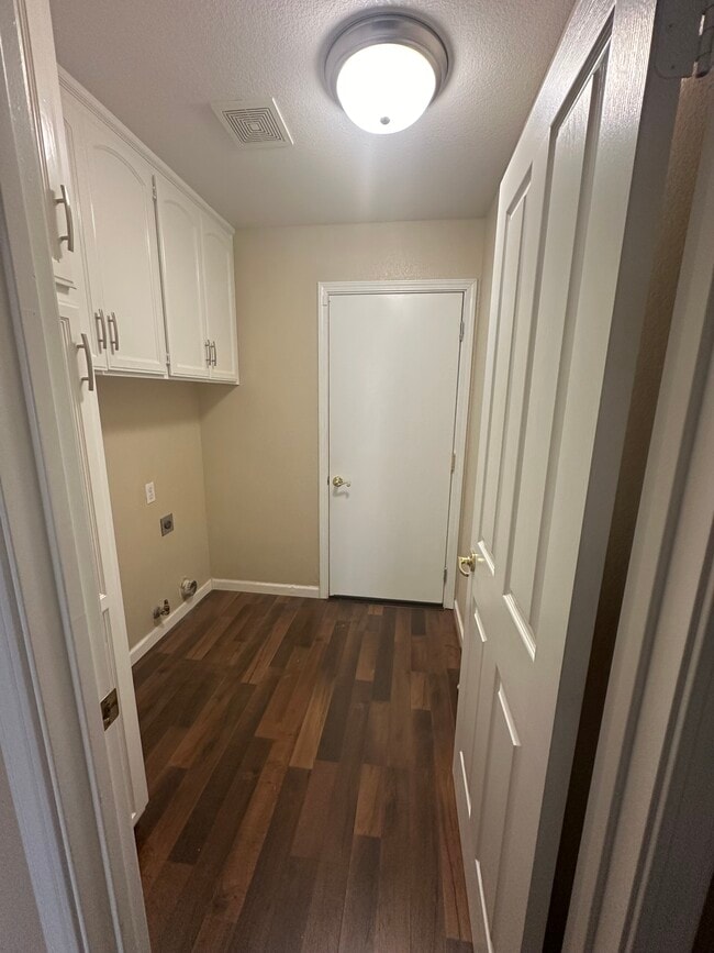 Building Photo - 1521 Annie Ct