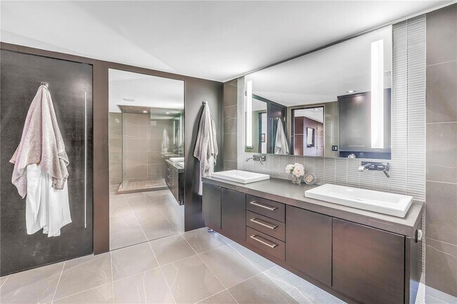 Building Photo - 4450 Gulf Blvd