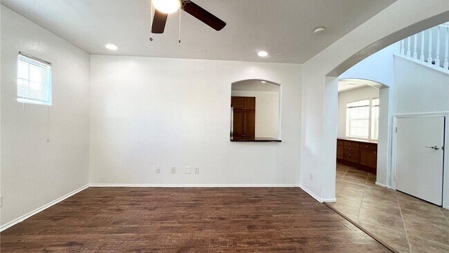 Building Photo - 9004 Beaming Ct
