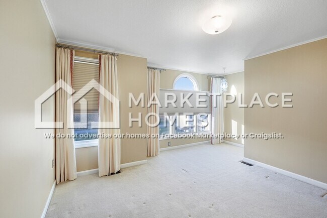 Building Photo - 226 Morning Grove Ln