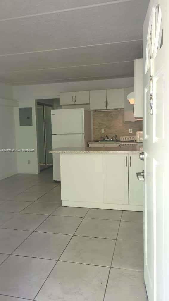 Building Photo - 3251 SW 44th St