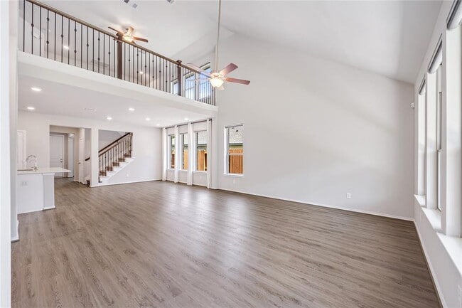 Building Photo - 7526 Cascades Pass Dr
