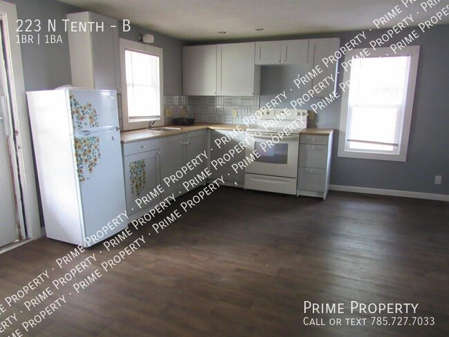 Building Photo - 223 N Tenth-B