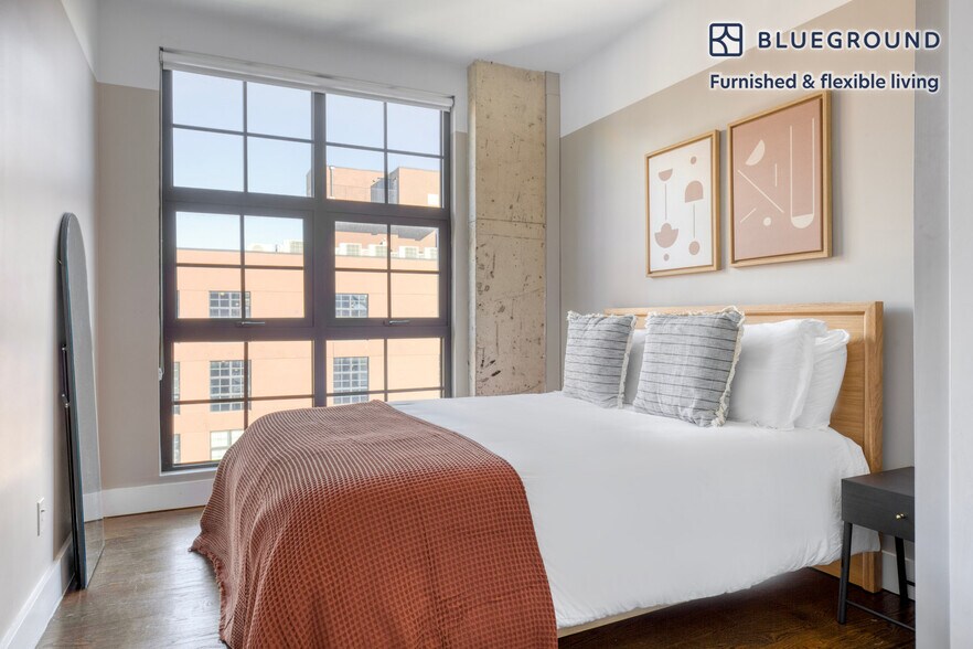 Building Photo - 187 Kent Ave