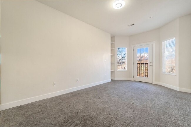 Building Photo - 13528 Venicia Way