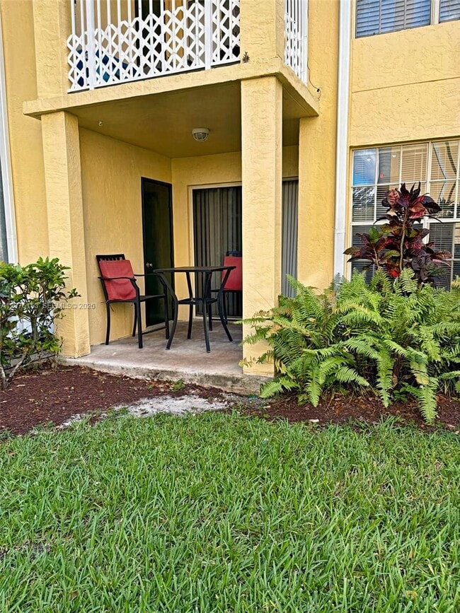 Building Photo - 6339 La Costa Dr