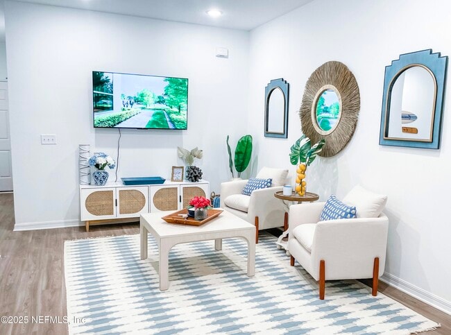 Building Photo - 28 Pamplona Dr