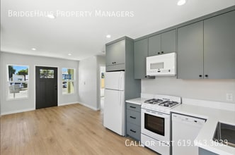 Building Photo - 211 Hensley-