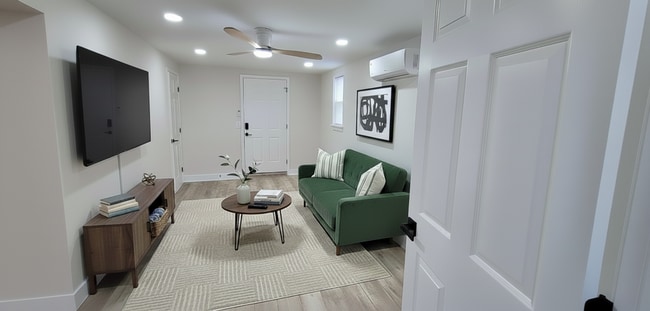 Building Photo - 5813 Tampico-1