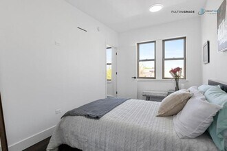 Building Photo - 1 bedroom in Chicago IL 60660