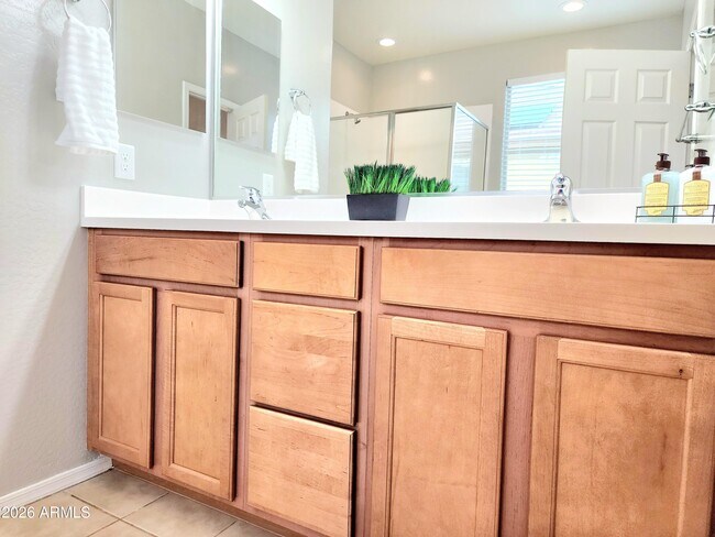 Building Photo - 5256 W Leodra Ln