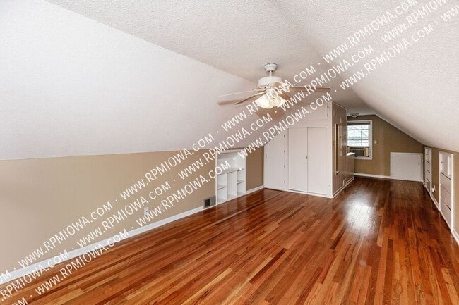 Building Photo - 3109 Holcomb Ave