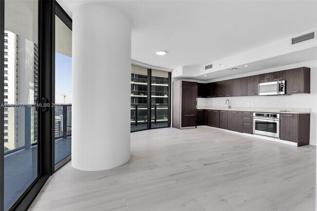 Building Photo - 45 SW 9th St