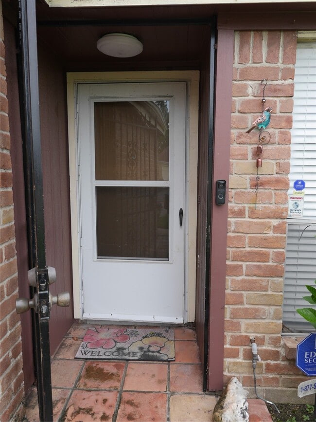 Building Photo - 11562 Willwood Dr