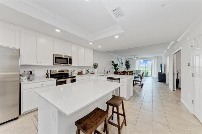 Building Photo - 5685 Palmer Cir