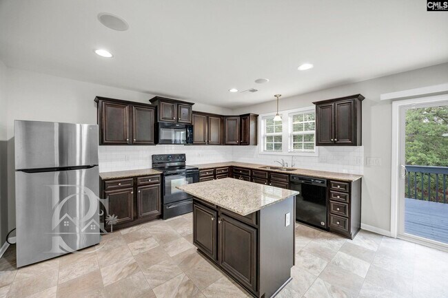Building Photo - 629 Kimpton Dr