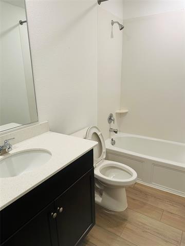 Building Photo - 3212 Coyote Way