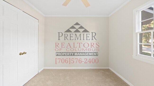 Building Photo - 330 Mays Ave