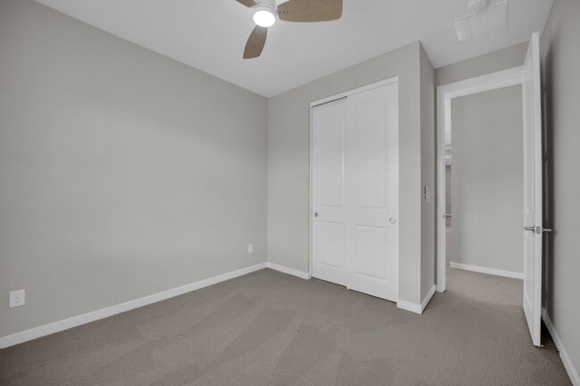 Building Photo - 4bedroom home in Summerlin