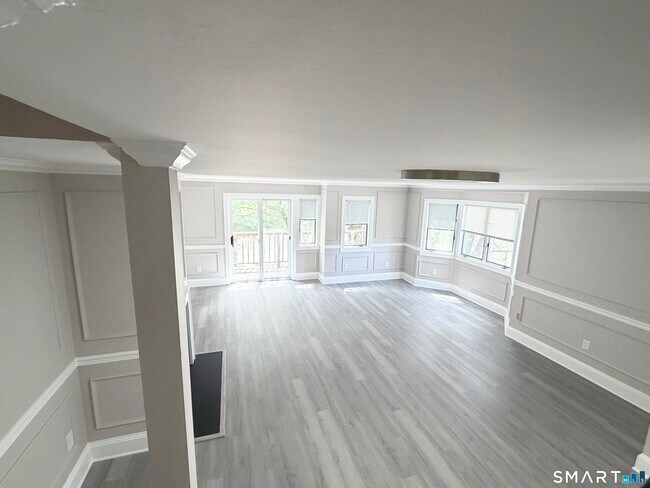 Building Photo - 1414 Whitney Ave