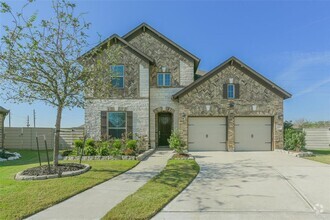Building Photo - 2300 Yaupon Park Ln