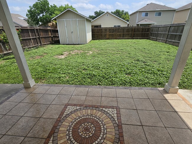 Building Photo - 8222 Willow Country