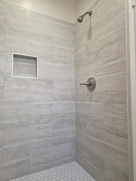 Building Photo - 3218 W 179th St