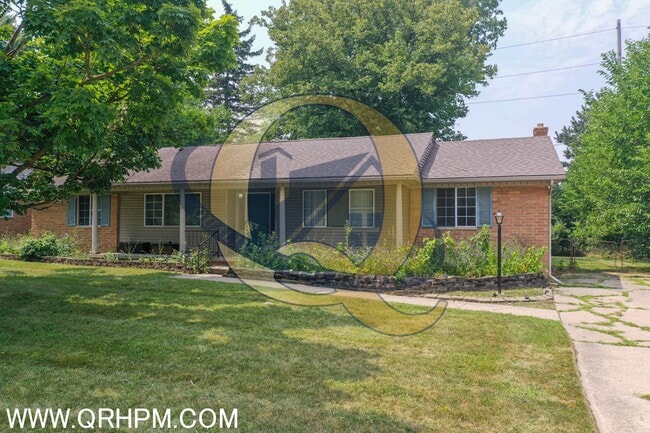 Building Photo - MOVE IN SPECIAL!!! - 1/2 OFF FIRST MONTH'S RENT - SIDE BY SIDE DUPLEX