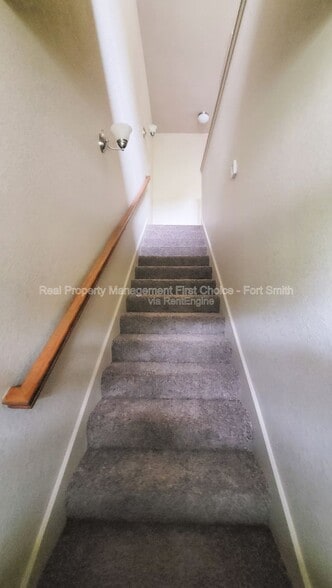 Building Photo - 3839 Old Jenny Lind Rd