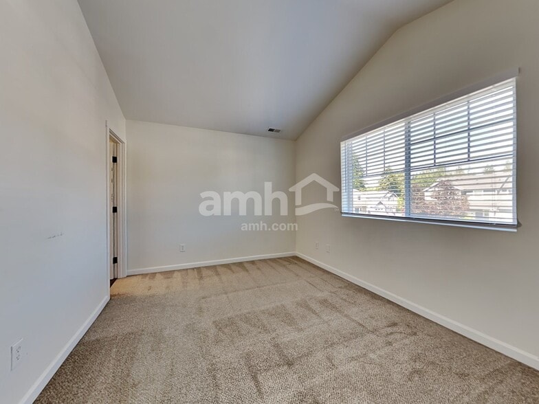 Building Photo - 19922 98th Ave E