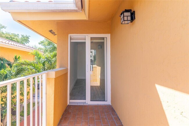 Building Photo - 13900 SW 65th Terrace