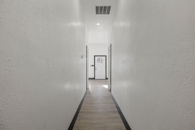 Building Photo - New Construction. 3 bedroom, 2 Bathroom