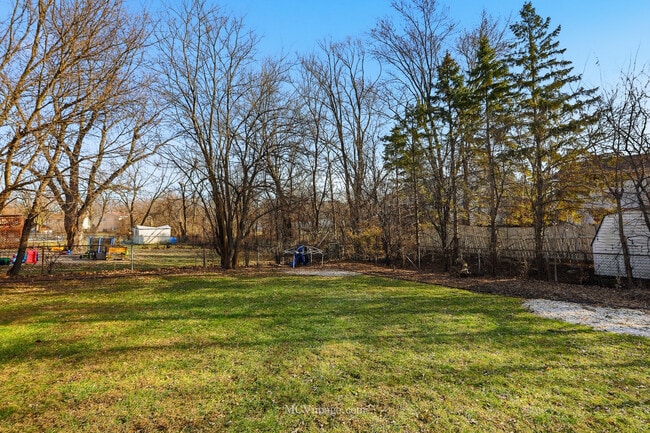 Building Photo - 3317 Birchwood Dr