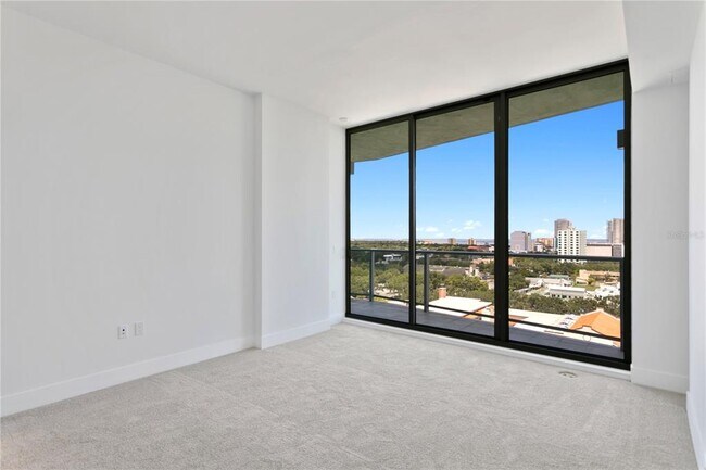 Building Photo - 777 3rd Ave N