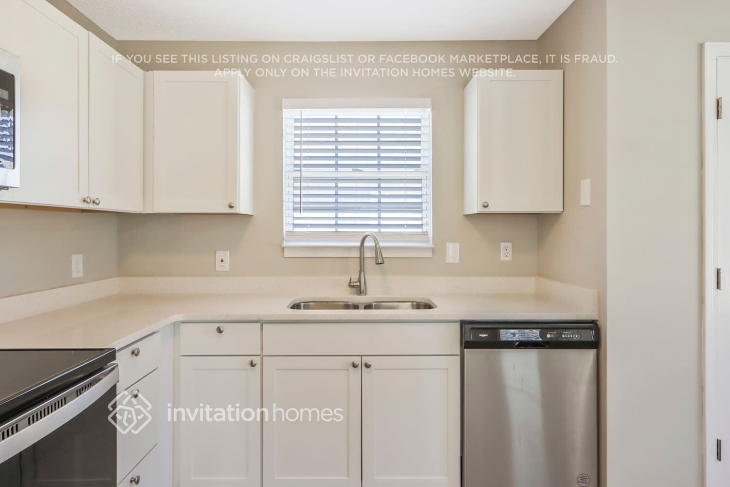 Building Photo - 5663 Chrys St