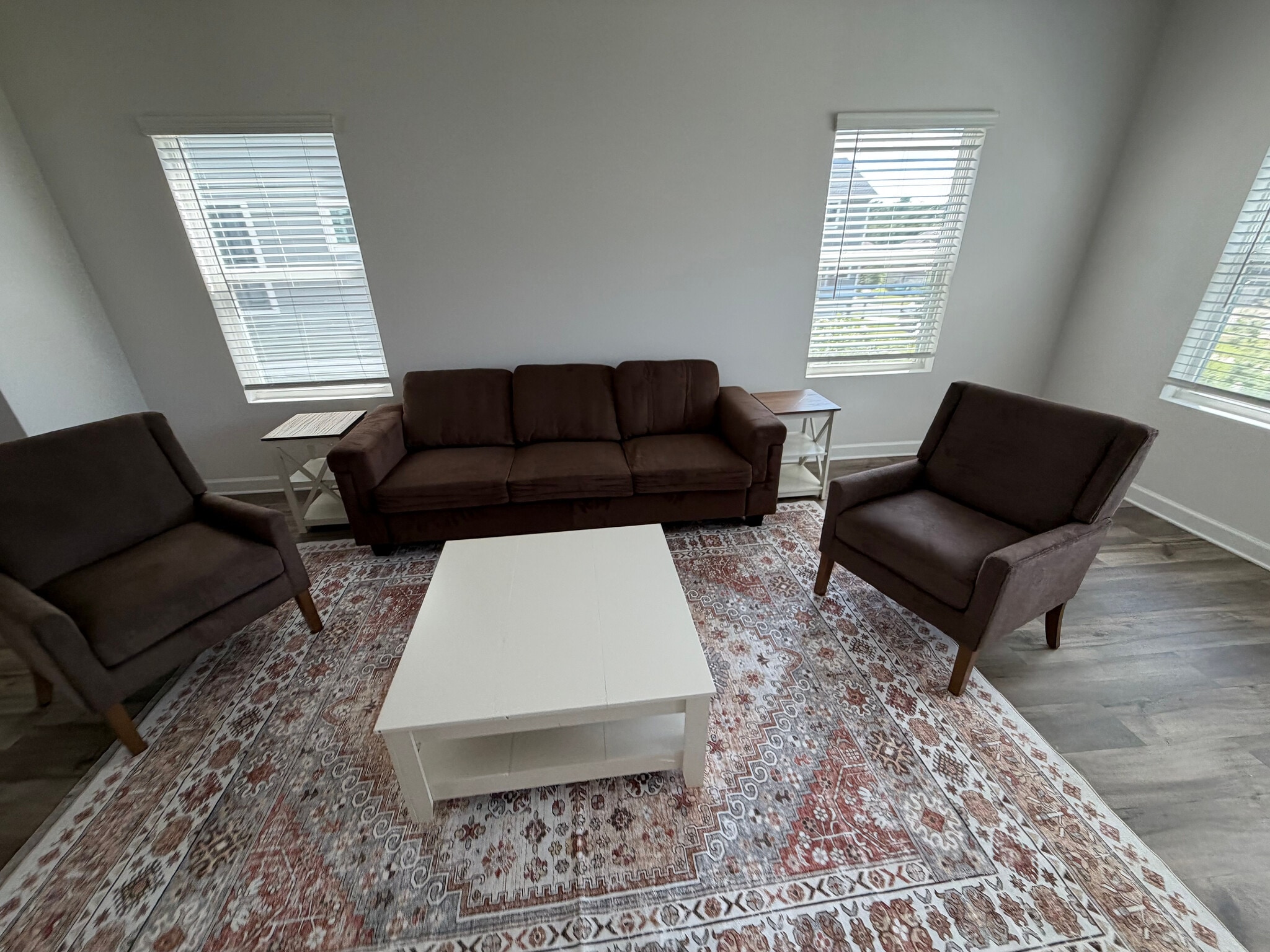 Building Photo - Room in Townhome on Tears Ln