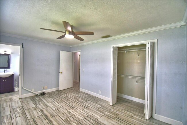 Building Photo - 153 Browning Cir