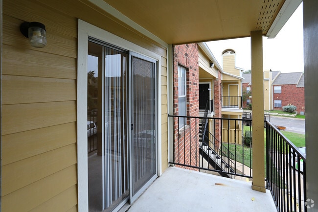 Building Photo - Bridge at Sweetwater